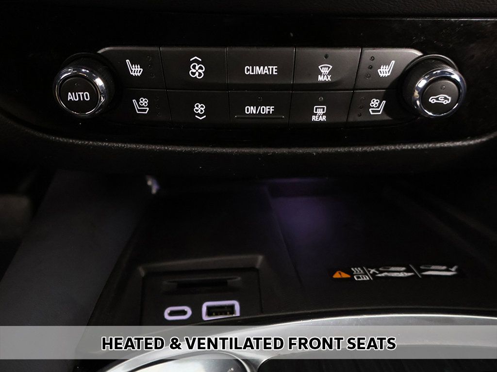 Used 2024 Buick Enclave Premium FWD image 7