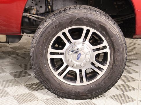 Used 2016 Ford F350 Platinum w/ Snow Plow Prep Package AWD/4WD image 19