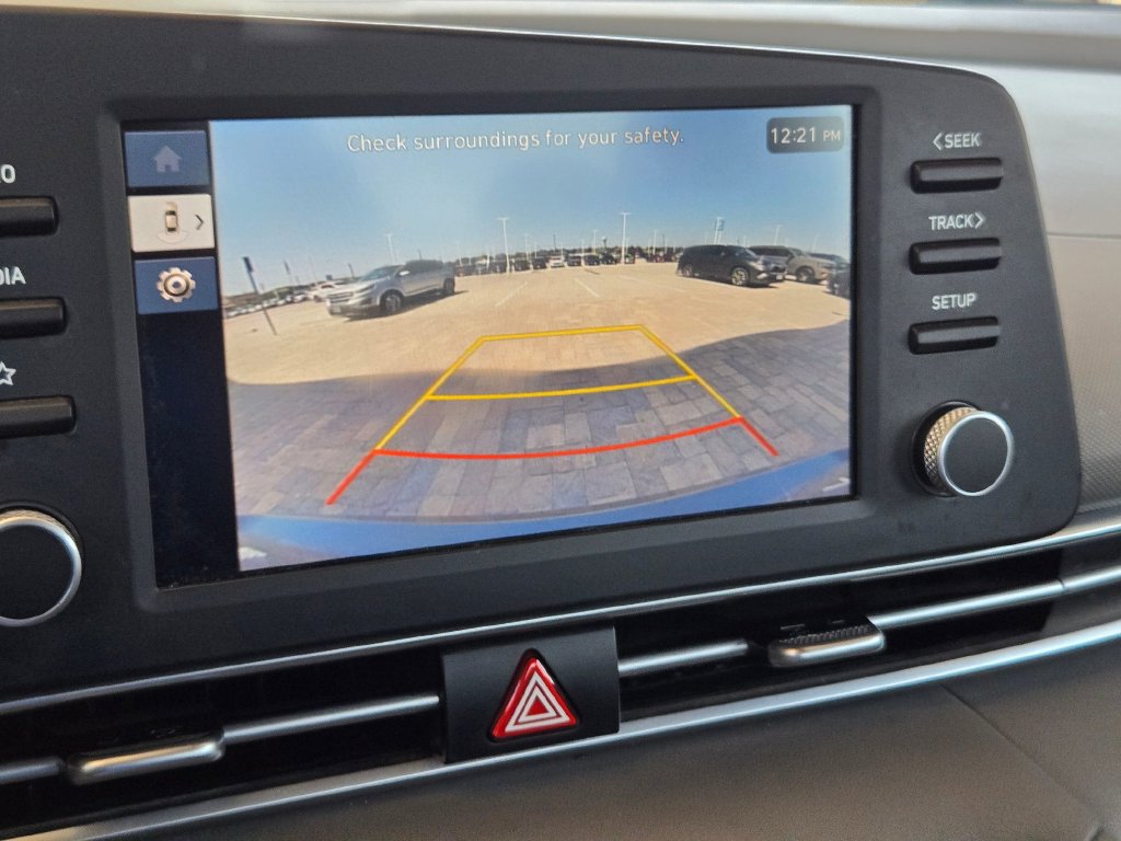 Used 2025 Hyundai Elantra Sport FWD image 32