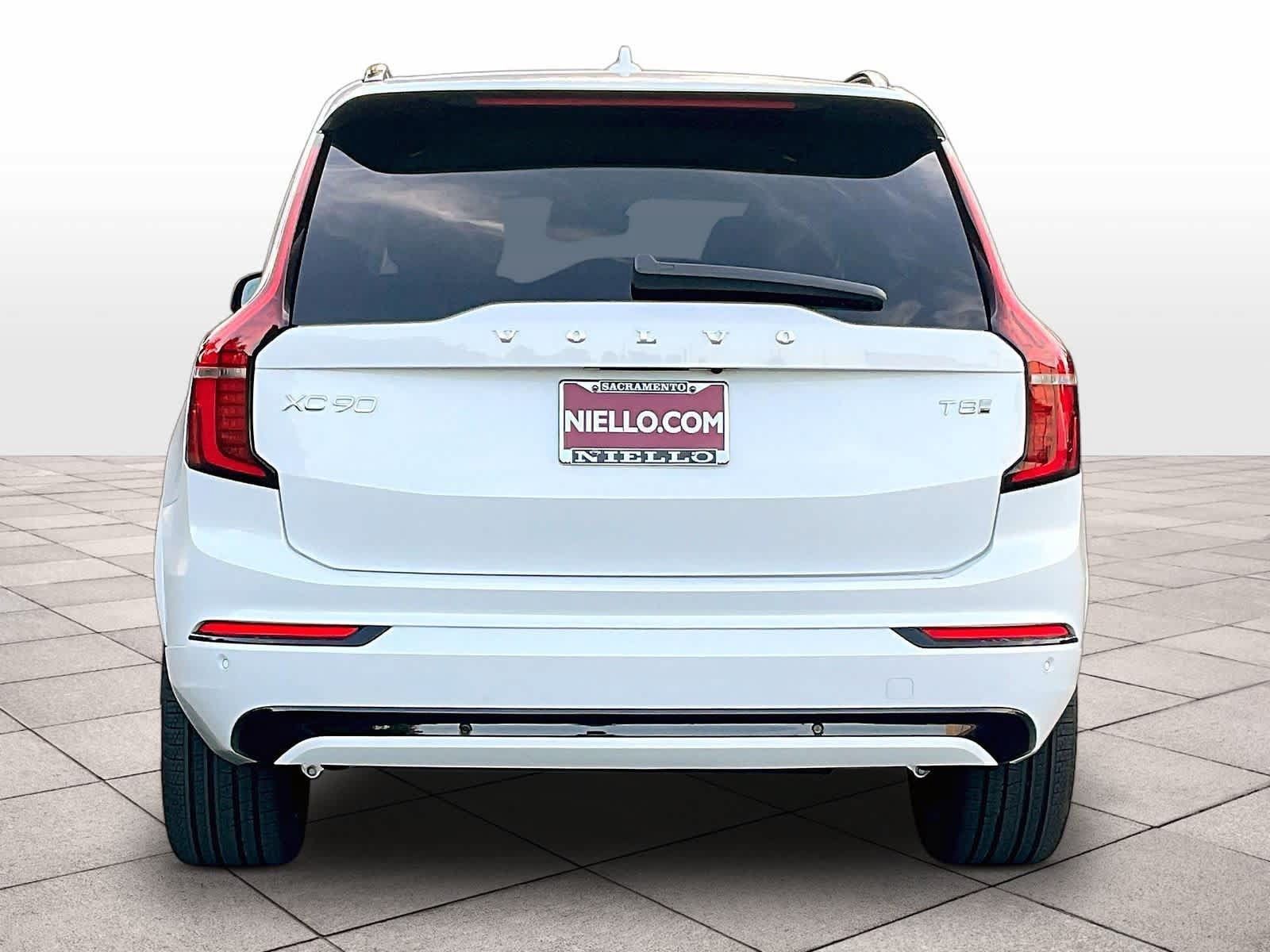New 2026 Volvo XC90 T8 Ultra w/ Lounge Package AWD/4WD image 6