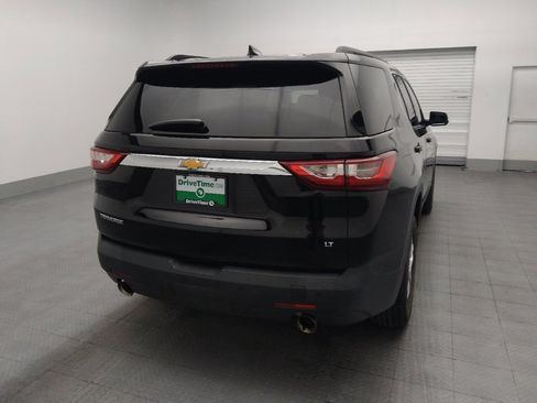 Used 2019 Chevrolet Traverse LT FWD image 7