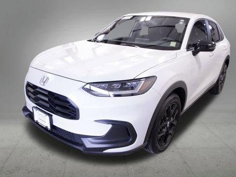 Certified 2024 Honda HR-V Sport image 1