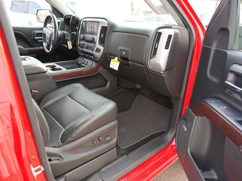 Used 2017 GMC Sierra 1500 SLT image 29