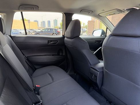 Used 2026 Toyota Corolla Cross LE FWD image 35