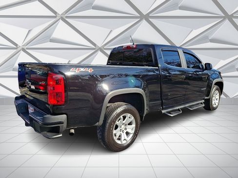 Used 2016 Chevrolet Colorado LT w/ LT Convenience Package image 11