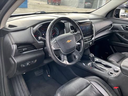 Used 2020 Chevrolet Traverse Premier w/ Redline Edition image 17