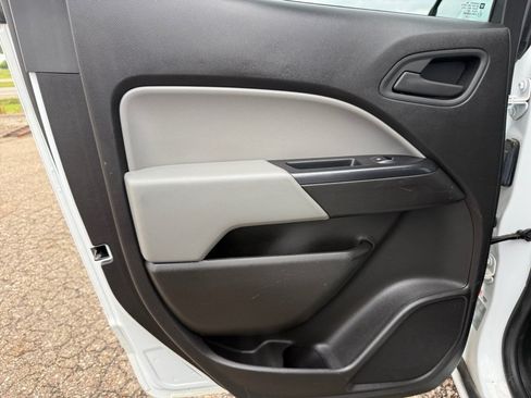 Used 2017 Chevrolet Colorado W/T w/ WT Convenience Package AWD/4WD image 27
