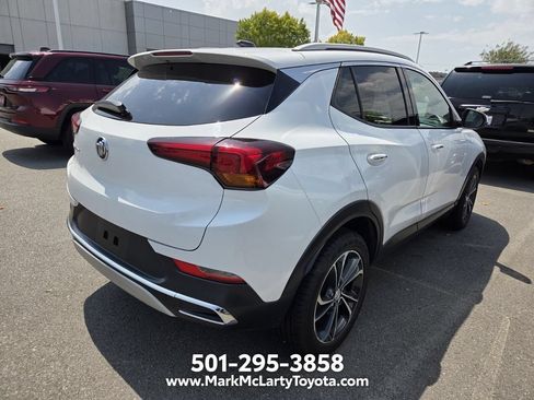 Used 2020 Buick Encore GX Essence FWD image 3
