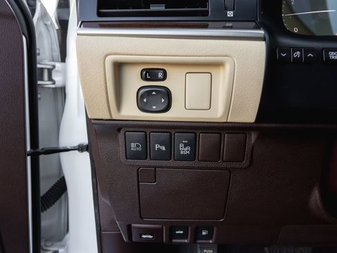 Used 2018 Lexus ES 350 w/ Premier Package FWD image 15
