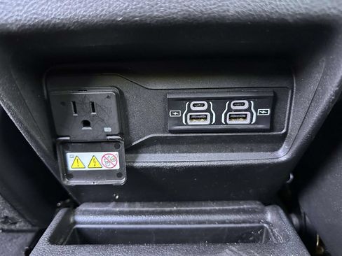 Used 2023 Jeep Grand Cherokee L Laredo AWD/4WD image 15