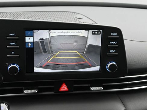 New 2026 Hyundai Elantra Hybrid FWD image 16