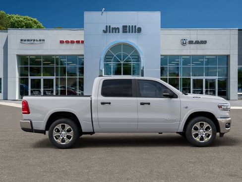 New 2026 RAM 1500 Big Horn AWD/4WD image 21
