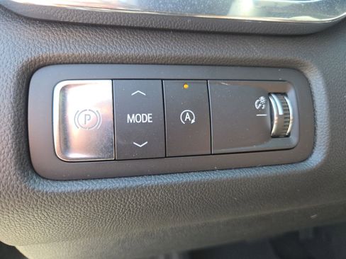 New 2026 GMC Acadia Denali w/ Super Cruise Package image 13