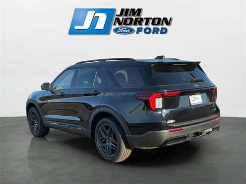 New 2026 Ford Explorer ST-Line w/ ST-Line Street Pack image 5