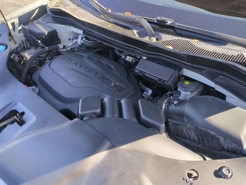 Used 2017 Honda Ridgeline RTS image 31