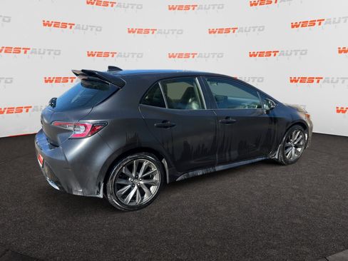 Used 2019 Toyota Corolla XSE image 5