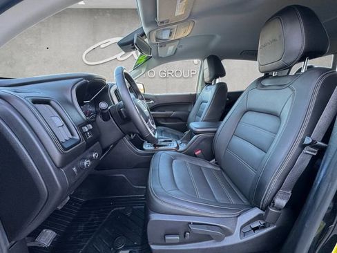Used 2020 GMC Canyon Denali image 19