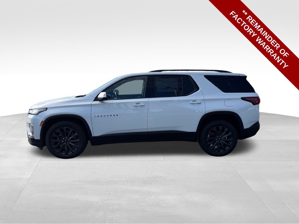 Used 2023 Chevrolet Traverse RS AWD/4WD image 2