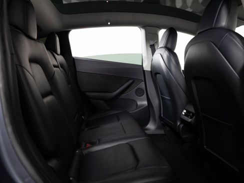 Used 2022 Tesla Model Y Performance AWD/4WD image 23