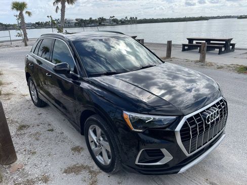 Used 2021 Audi Q3 2.0T Premium image 31