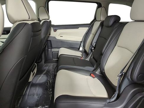 New 2026 Honda Odyssey Elite image 19