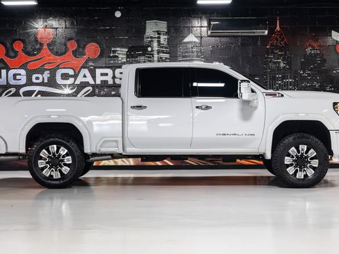 Used 2025 GMC Sierra 2500 Denali image 22