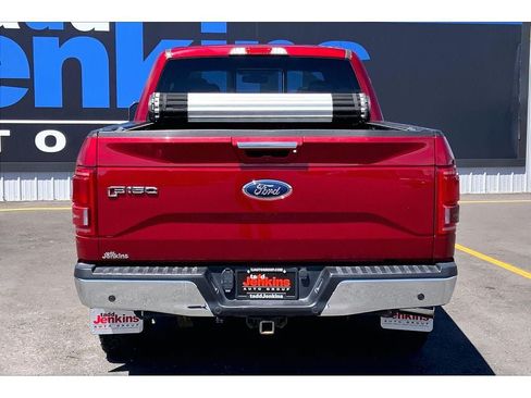 Used 2017 Ford F150 Lariat w/ Equipment Group 502A Luxury AWD/4WD image 4