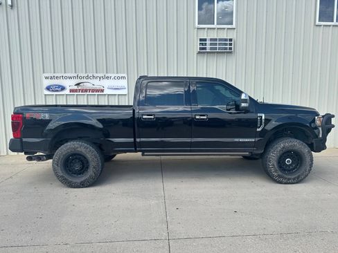 Used 2020 Ford F250 Platinum AWD/4WD image 1