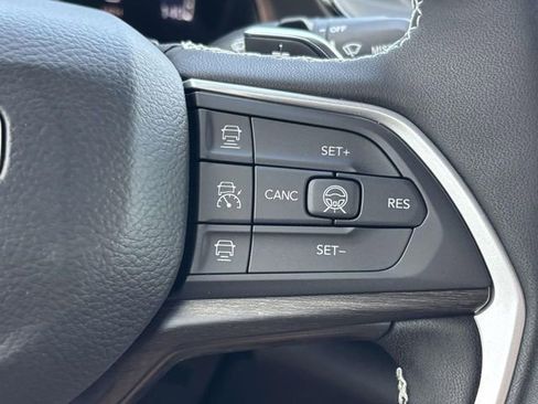 New 2026 Jeep Grand Cherokee L 4WD image 22