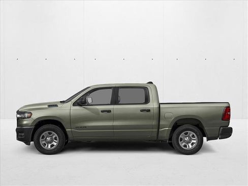 New 2026 RAM 1500 Express AWD/4WD image 3