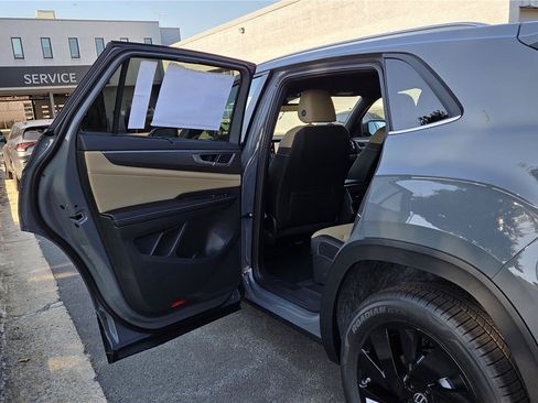 New 2026 Volkswagen Atlas Cross Sport SE AWD/4WD image 23
