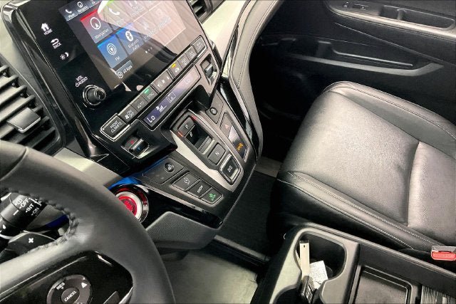 Certified 2024 Honda Odyssey Touring image 16