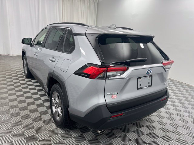 Used 2023 Toyota RAV4 XLE w/ Convenience Package AWD/4WD image 6