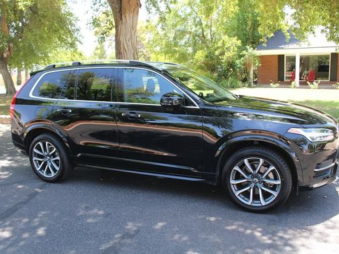 Used 2019 Volvo XC90 T6 Momentum w/ Protection Package Premier AWD/4WD image 50