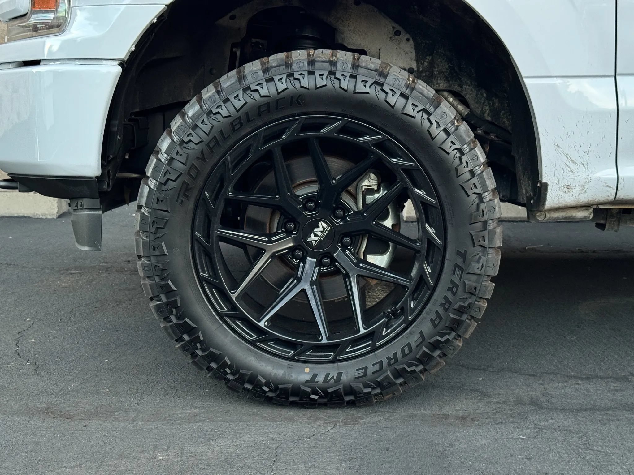 Used 2018 Ford F150 XL w/ Equipment Group 101A Mid AWD/4WD image 12