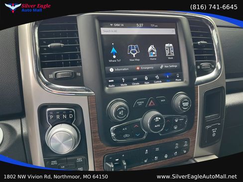 Used 2018 RAM 1500 Laramie w/ Convenience Group AWD/4WD image 12
