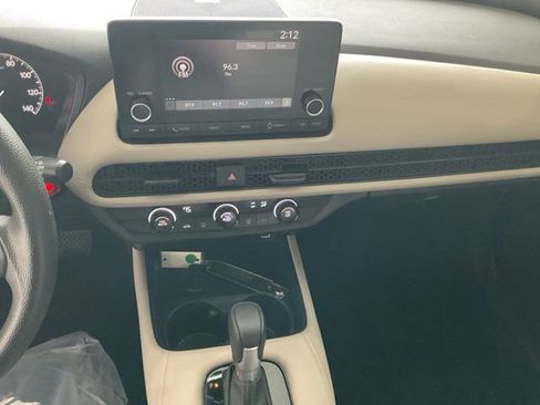 Certified 2025 Honda HR-V LX image 14