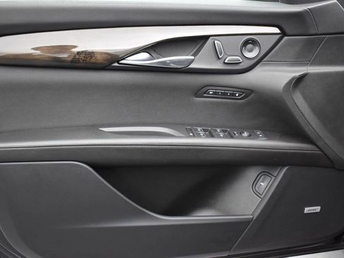 Used 2020 Cadillac CT6 Premium Luxury image 9