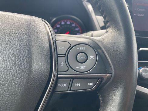 Used 2023 Toyota Camry XSE image 19
