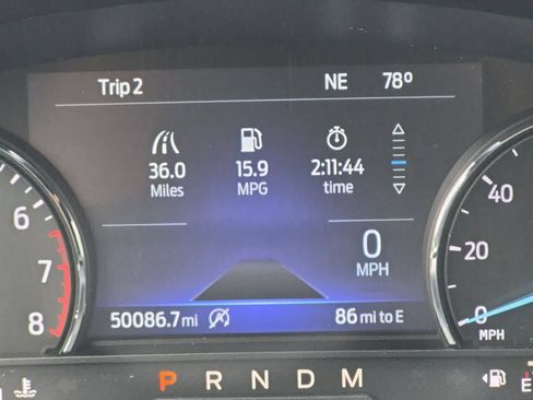 Used 2020 Ford Explorer XLT RWD image 32