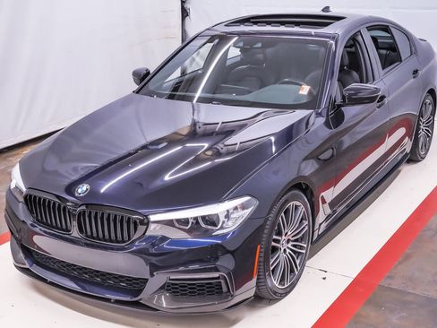 Used 2019 BMW 540i w/ M Sport Package image 1