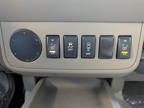 Used 2018 Nissan Frontier SV w/ Value Truck Package image 21