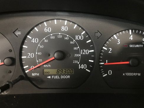 Used 2002 Toyota Solara SLE FWD image 26