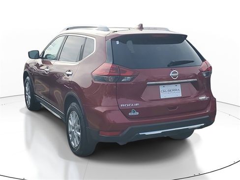 Used 2020 Nissan Rogue S image 3