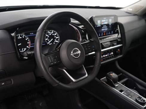 Used 2023 Nissan Pathfinder SL w/ SL Premium Package image 22