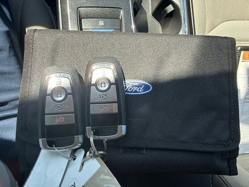 Used 2018 Ford Fusion S FWD image 23