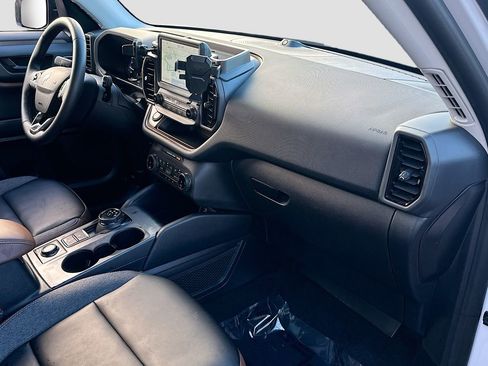 Used 2024 Ford Bronco Sport Outer Banks w/ Tech Package image 30