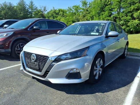 Used 2022 Nissan Altima 2.5 S FWD image 4