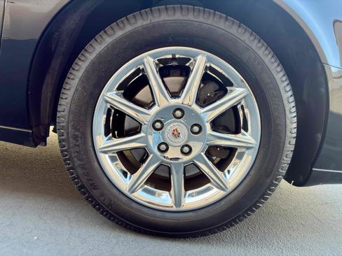 Used 2011 Cadillac DTS Luxury FWD image 13