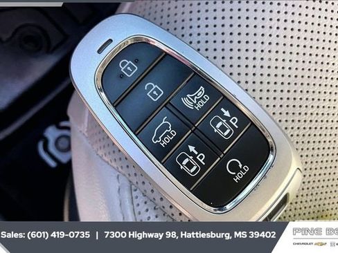 Used 2023 Hyundai Tucson Limited image 9